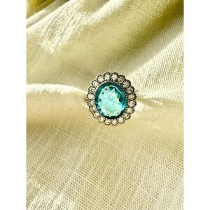 Light blue oval cut cubic zirconia cocktail ring size 8